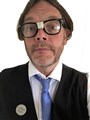 ric servitör utskuren.jpg